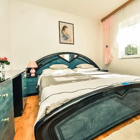 Vakantiehuis Franka By Interhome *