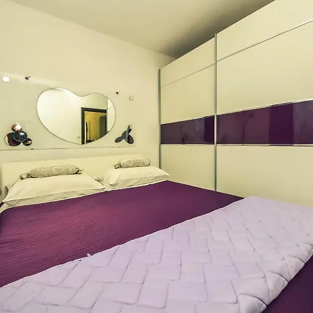 Дом отдыха Franka By Interhome Kraj (Zadar)